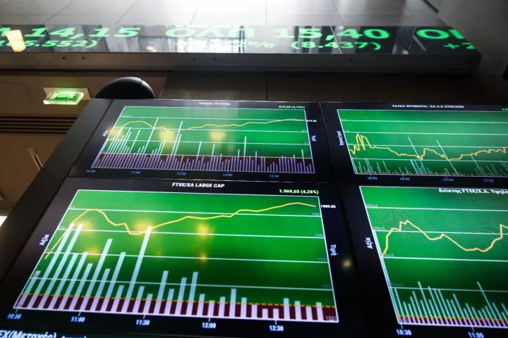 Πάνω από τις 2.000 μονάδες ο Γενικός Δείκτης - Νέα υψηλά από AKTR και BIO, δυνατές στηρίξεις από τις τραπεζικές μετοχές