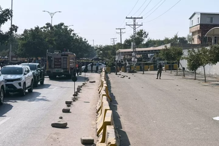 Πακιστάν: Τουλάχιστον 12 νεκροί από τη μεγάλη έκρηξη σε δικαστήριο της Ισλαμαμπάντ