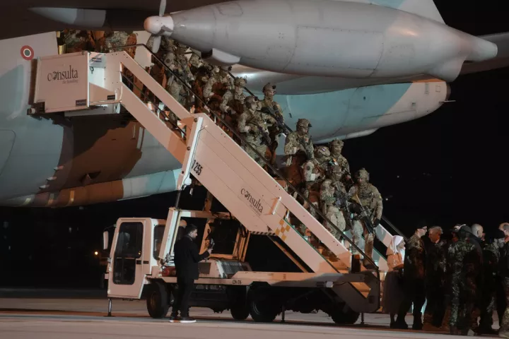 Η Ιταλία θα αυξήσει τις αμυντικές δαπάνες της μόλις εξέλθει από τη διαδικασία υπερβολικού ελλείμματος της ΕΕ