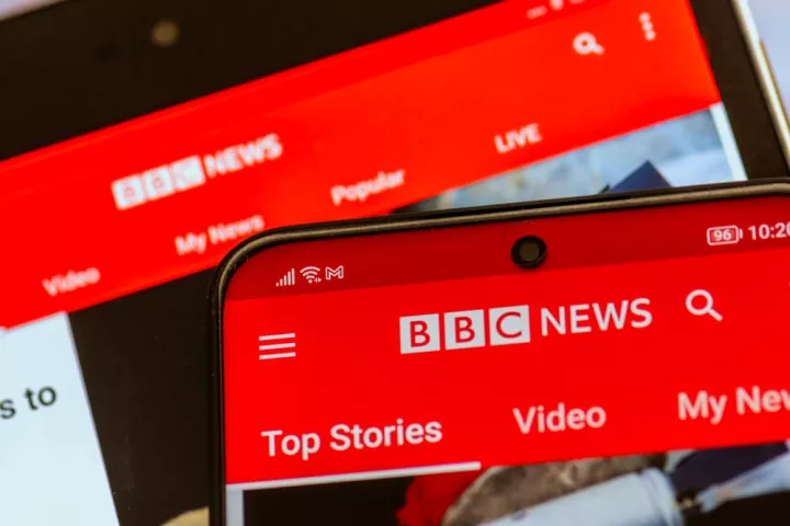 Από τον Τραμπ στη Γάζα: Πώς η προκατάληψη κλονίζει την αξιοπιστία του BBC