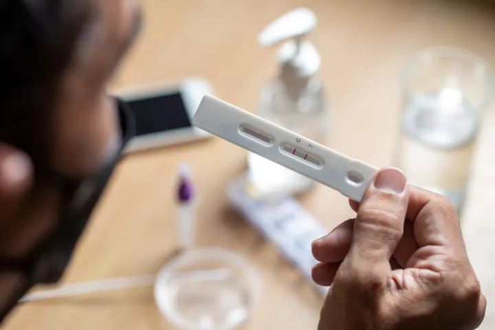 ΕΟΔΥ: Έξι νέοι θάνατοι από Covid-19 και ένας νέος θάνατος από γρίπη καταγράφηκαν την τελευταία εβδομάδα