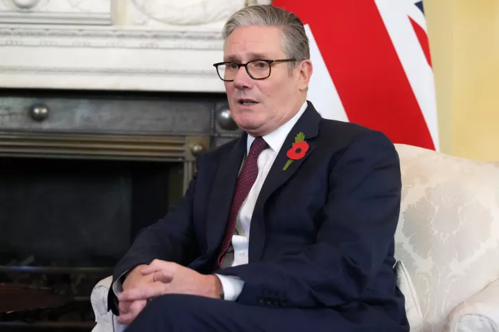 Η Μεγάλη Βρετανία ασκεί πιέσεις στην Πολωνία για την αγορά σουηδικών υποβρυχίων