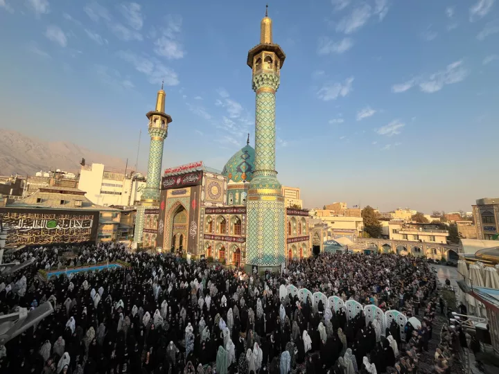 Ιράν: Συλλογική προσευχή για να βρέξει - Η χώρα μπροστά σε μία από τις χειρότερες ξηρασίες εδώ και δεκαετίες (pics)