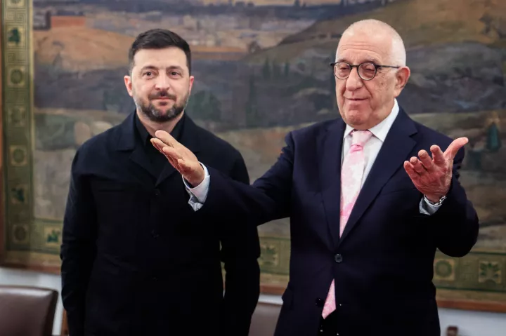 Ν. Κακλαμάνης σε Ζελένσκι: Αν η Δύση είχε αντιδράσει στην τουρκική εισβολή στην Κύπρο, ίσως η Ρωσία να μην είχε εισβάλει στην Ουκρανία