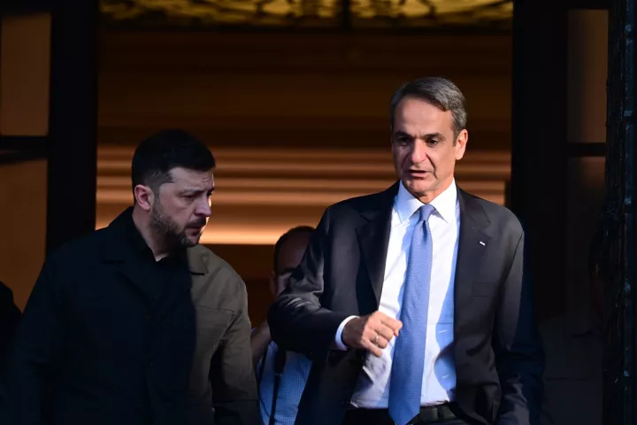 Επίσκεψη Ζελένσκι: Άμεση εφαρμογή της ενεργειακής συμφωνίας, το «ευχαριστώ» σε Μητσοτάκη και οι έξι ώρες στην Αθήνα