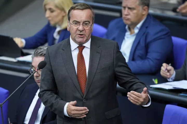 Πιστόριους: Η Ευρώπη ίσως έζησε το τελευταίο ειρηνικό καλοκαίρι - Πιθανή σύγκρουση NATO-Ρωσίας πριν το 2029