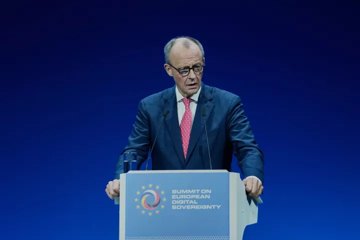 Ο Φρίντριχ Μερτς θέλει μια ανταγωνιστική Ευρώπη στην «κούρσα» απέναντι σε ΗΠΑ και Κίνα 