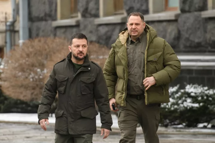 Σκάνδαλο διαφθοράς στην Ουκρανία: Πιέσεις σε Ζελένσκι να απολύσει τον κορυφαίο βοηθό του