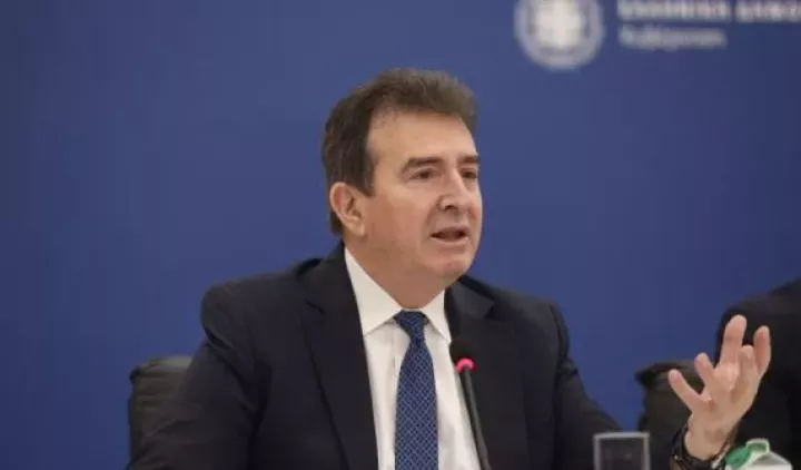 Χρυσοχοΐδης: Δεν θα τιμωρείται όποιος παραδώσει τα όπλα που κατέχει παράνομα - Αναλυτικά τα μέτρα για την οπλοκατοχή