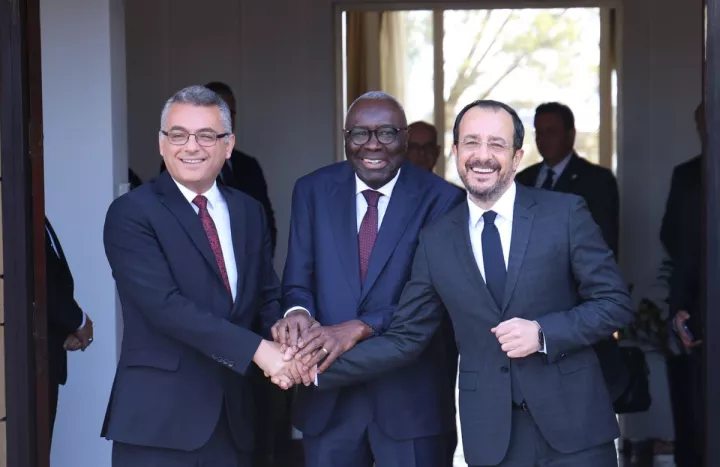 Ν. Χριστοδουλίδης για συνάντηση με Έρχιουρμαν:  Στόχος η επανέναρξη των συνομιλιών από εκεί που έμειναν στο Κραν Μοντανά