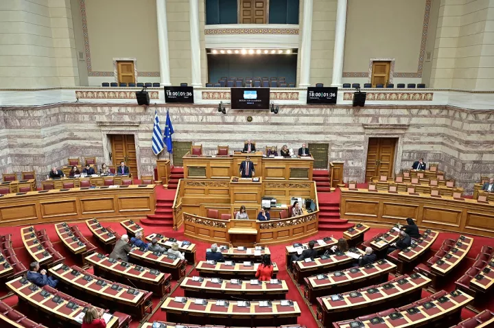 Κλίμα πόλωσης με επίκεντρο την Εξεταστική