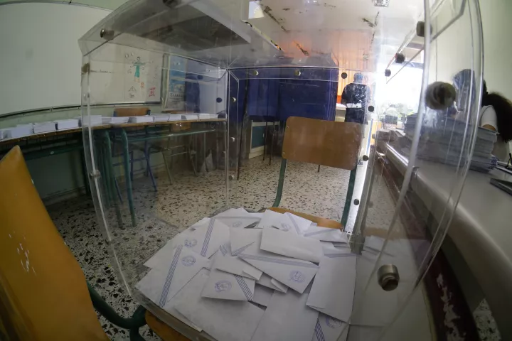 Στο 30% η ΝΔ στην εκτίμηση ψήφου - Θετική αξιολόγηση για τις ενεργειακές συμφωνίες, «όχι» σε κόμμα Τσίπρα