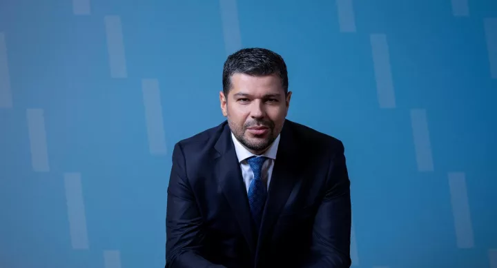 ΔΕΗ: Πότε «μπαίνει» στη σταθερή τηλεφωνία - Oι στόχοι για τις τηλεπικοινωνίες