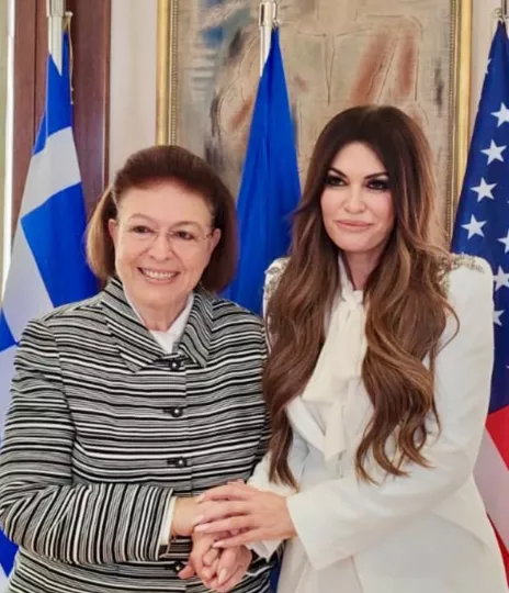 Συνάντηση Μενδώνη - Γκίλφοϊλ: Επί τάπητος η αντιμετώπιση της παράνομης διακίνησης πολιτιστικών αγαθών