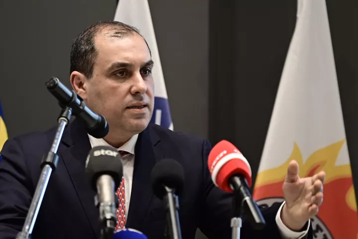 Αυτοψία του Κ. Κατσαφάδου στις πληγείσες από τα έντονα καιρικά φαινόμενα στην Κέρκυρα