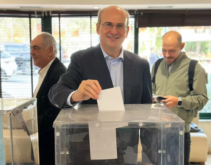 Κ. Χατζηδάκης: Η ΝΔ παραμένει, όπως την οραματίστηκε ο Κωνσταντίνος Καραμανλής, ένα μεγάλο λαϊκό κόμμα