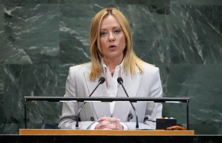 Μελόνι: Με ενδιαφέρει περισσότερο ποιο θα είναι το ειρηνευτικό σχέδιο για την Ουκρανία και λιγότερο ποιος το έγραψε