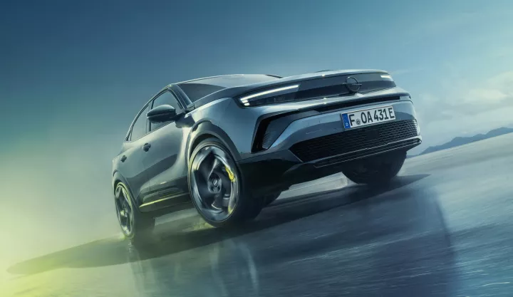 Ένα μικρό SUV που «ηλεκτρίζει» με 281 ίππους και αγωνιστική τεχνολογία