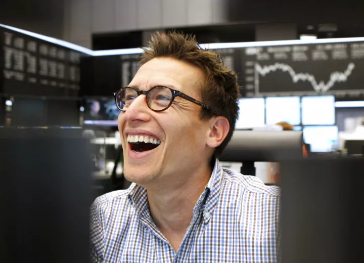 Άνοδος στις ευρωαγορές, αναμένοντας τις εξελίξεις από την Ουκρανία και την Fed 