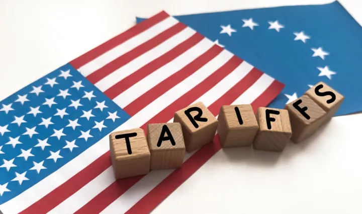 ΗΠΑ προς ΕΕ: Αναθεωρήστε τη νομοθεσία σας για την Τεχνολογία και θα μειώσουμε δασμούς σε χάλυβα και αλουμίνιο