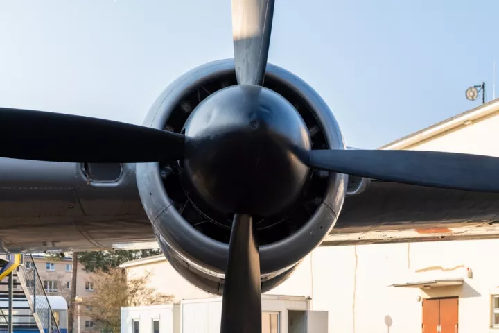 Γαλλία και Γερμανία πιέζουν τις εταιρείες όπλων να επιλύσουν το αδιέξοδο με τα μαχητικά αεροσκάφη