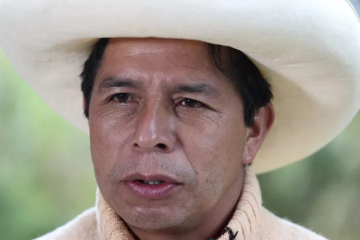 Περού: Εισήγηση του κοινοβουλίου για στέρηση εκλογικού δικαιώματος στον Καστίγιο για 10 χρόνια