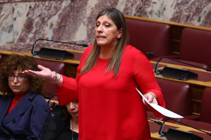 Η Ζ. Κωνσταντοπούλου έστησε καβγά στην ΕΡΤ για Ουγγαρέζο και Άδωνι: «Παίρνετε εντολή να μην τα δείχνετε» - «Ναι, μου το είπε ο Πάπας»