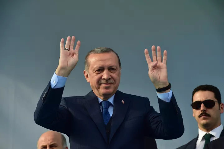 Οι Αδελφοί Μουσουλμάνοι, ο Αδελφός Ερντογάν και εμείς