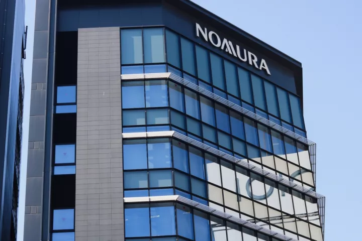 Σύμπραξη της Nomura και της OpenAI για λύσεις AI προς τους επενδυτές