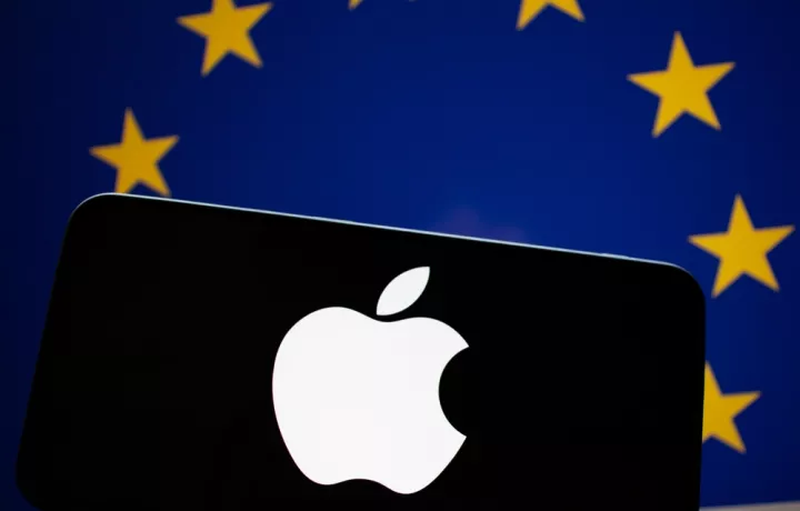 H Apple τονίζει πως τηρεί τους κανόνες της ΕΕ για τις ψηφιακές αγορές 