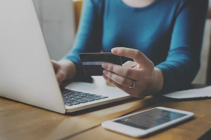 Προβλήματα στα συστήματα e-banking: Αποκαταστάθηκε σε μεγάλο βαθμό η δυσλειτουργία - Οι λόγοι που την προκάλεσαν