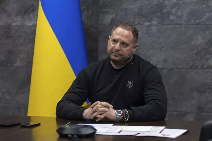 Γιατί η παραίτηση του Αντρίι Γερμάκ ερμηνεύεται ως «πολιτικός σεισμός» για την Ουκρανία