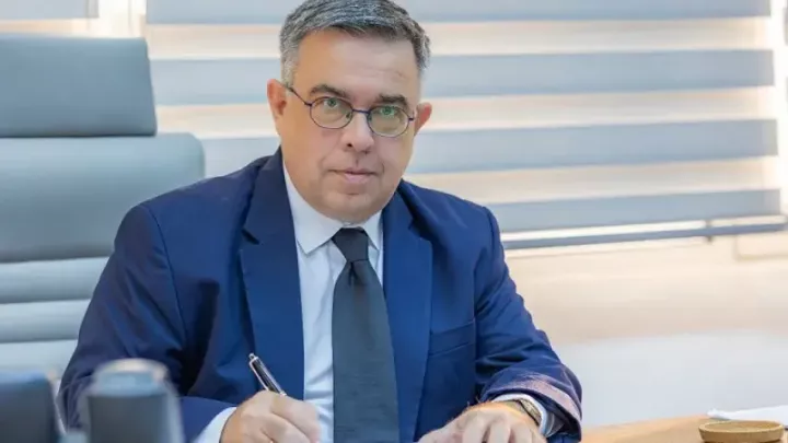 Από την Γραμματεία Επικοινωνίας, στην Αποκεντρωμένη Διοίκηση Μακεδονίας – «Ναι στην επένδυση, αλλά με κανόνες, διαφάνεια και έλεγχο»