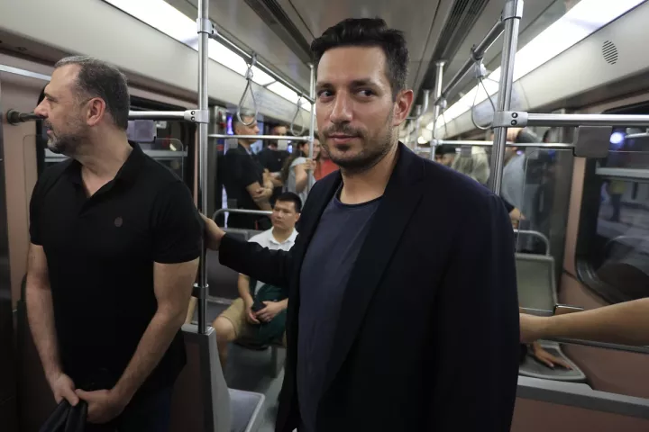 Αγγίζουν τις 60.000 πλέον οι επικυρώσεις στην 24ωρη λειτουργία των ΜΜΜ