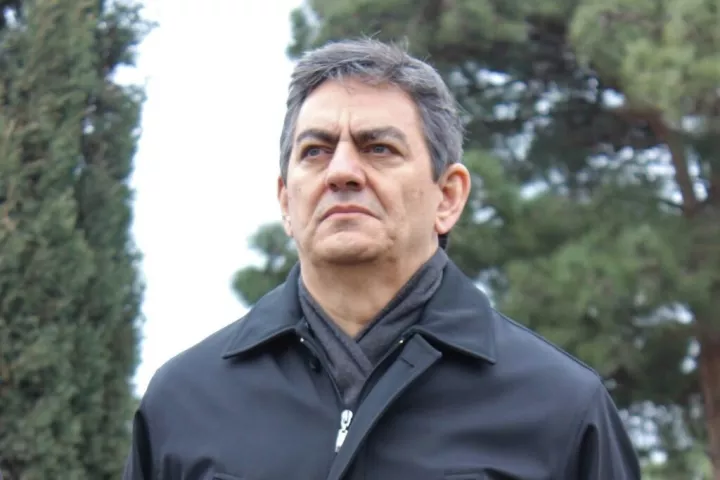 Αζερμπαϊτζάν: Έφοδος της αστυνομίας στο σπίτι κορυφαίου στελέχους της αντιπολίτευσης - Ερευνάται για εμπλοκή σε απόπειρα πραξικοπήματος