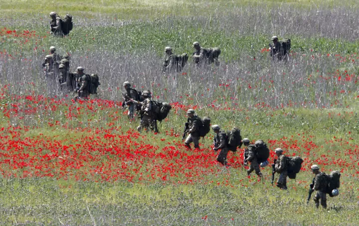 Εθελοντική στράτευση: Η Ιταλία ακολουθεί το γερμανικό και γαλλικό μοντέλο