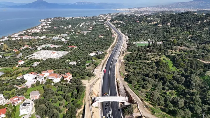 Χρ. Δήμας: Παραδίδονται στην κυκλοφορία την Πέμπτη τα τελευταία 10 χιλιόμετρα του νέου αυτοκινητόδρομου Πάτρα - Πύργος