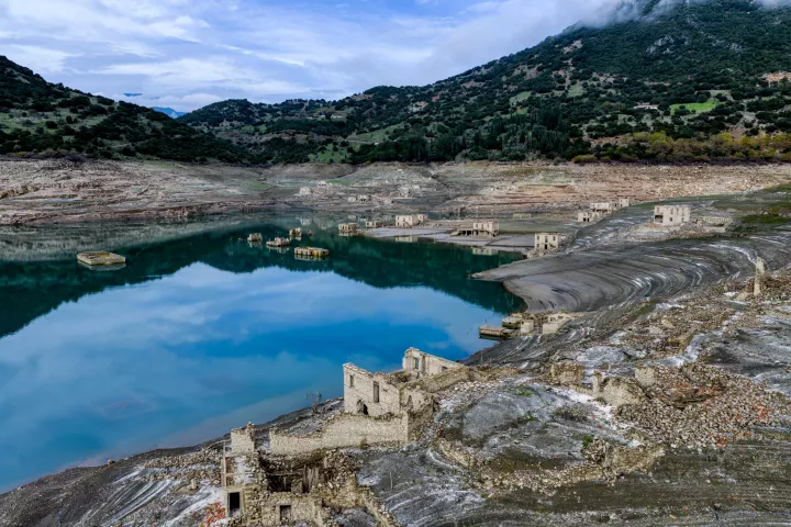 Ο Μόρνος έχασε το 40% των αποθεμάτων νερού σε δύο χρόνια και η Υλίκη σε έναν - Με έργα €2,5 δισ. η αντιμετώπιση