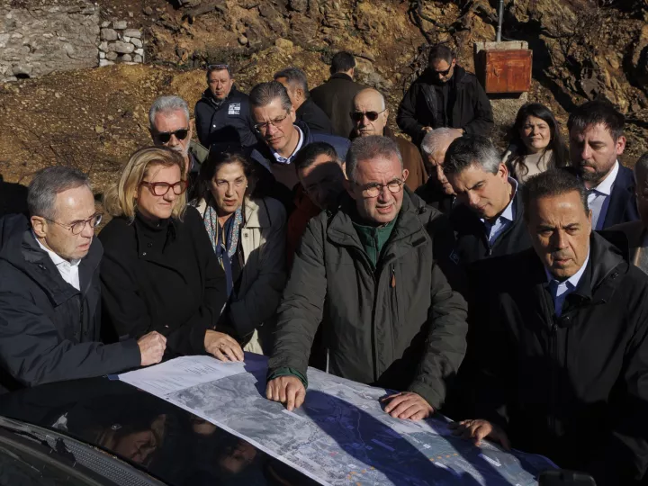 Αντιδιαβρωτικά έργα στον Φενεό ολοκλήρωσε η Πειραιώς