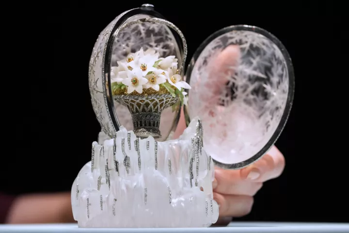 Christie's: Στην τιμή ρεκόρ των 26 εκατ. ευρώ πωλήθηκε το Χειμερινό Αυγό Φαμπερζέ