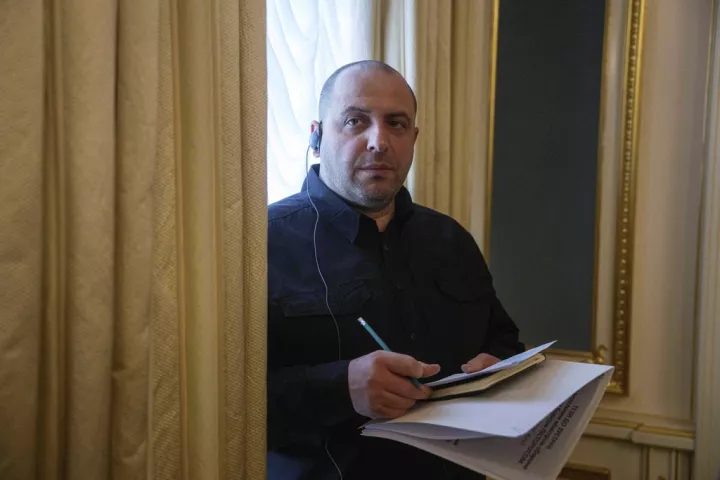 Ζελένσκι: Στις Βρυξέλλες για διαπραγματεύσεις ο Ουμέροφ