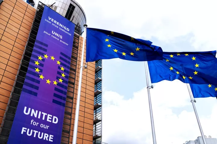 Κομισιόν: Οι προτάσεις της για τη στήριξη της Ουκρανίας την περίοδο 2026-2027