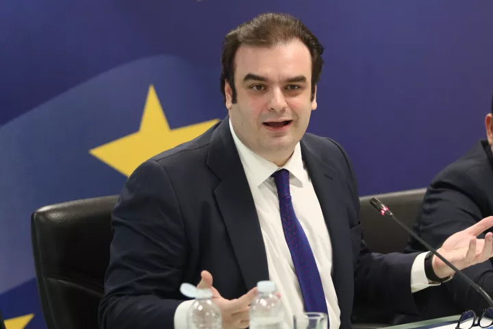 Κυρ. Πιερρακάκης: Δέχτηκε τη στήριξη συναδέλφων του στη Βουλή για την υποψηφιότητά του στο Eurogroup