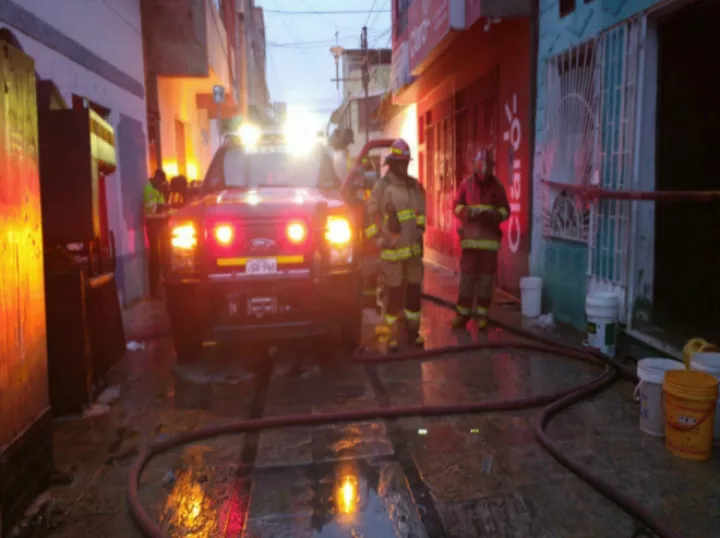 Τραγωδία στο Περού: Δέκα φοιτητές νεκροί από φωτιά σε εστιατόριο