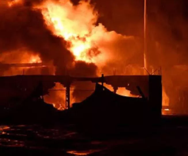 Ρωσική επίθεση με drones και πυραύλους στην Κρεμεντσούκ: Διακοπές ρεύματος και ύδρευσης