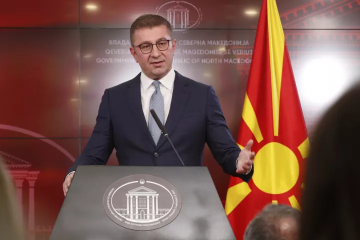 Βόρεια Μακεδονία: Ο Χρίστιαν Μίτσκοσκι επανεξελέγη αρχηγός του VMRO-DPMNE