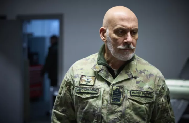 Ναύαρχος ΝΑΤΟ: Ακλόνητη η στήριξη στην Ουκρανία – Οι ρωσικοί όροι ειρήνης απειλούν την Ευρώπη