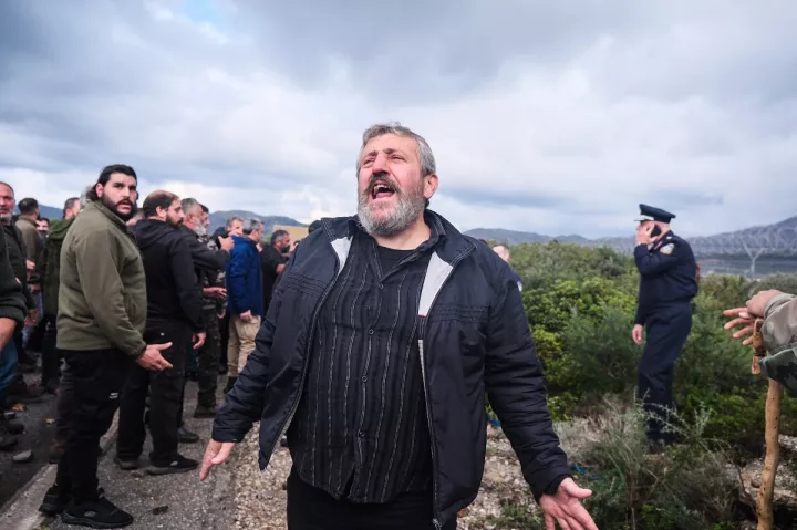 «Συγγνώμη» από τον πρόεδρο των κτηνοτρόφων Χανίων, μετά τους τραυματισμούς των αστυνομικών