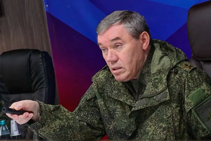 Γερασίμοφ: H κατάληψη του Ποκρόφσκ σημαντικό βήμα για τον έλεγχο όλου του Ντονμπάς