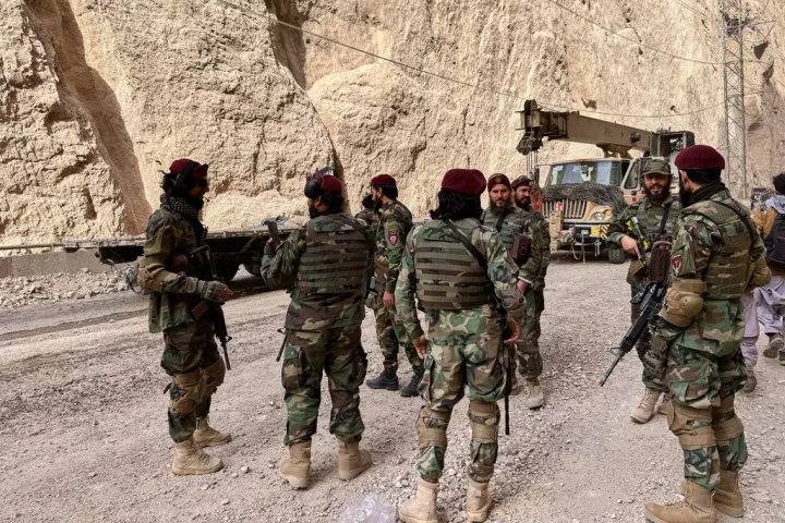 Ταλιμπάν επιτέθηκαν στα σύνορα Πακιστάν με Αφγανιστάν - Έξι στρατιώτες σκοτώθηκαν